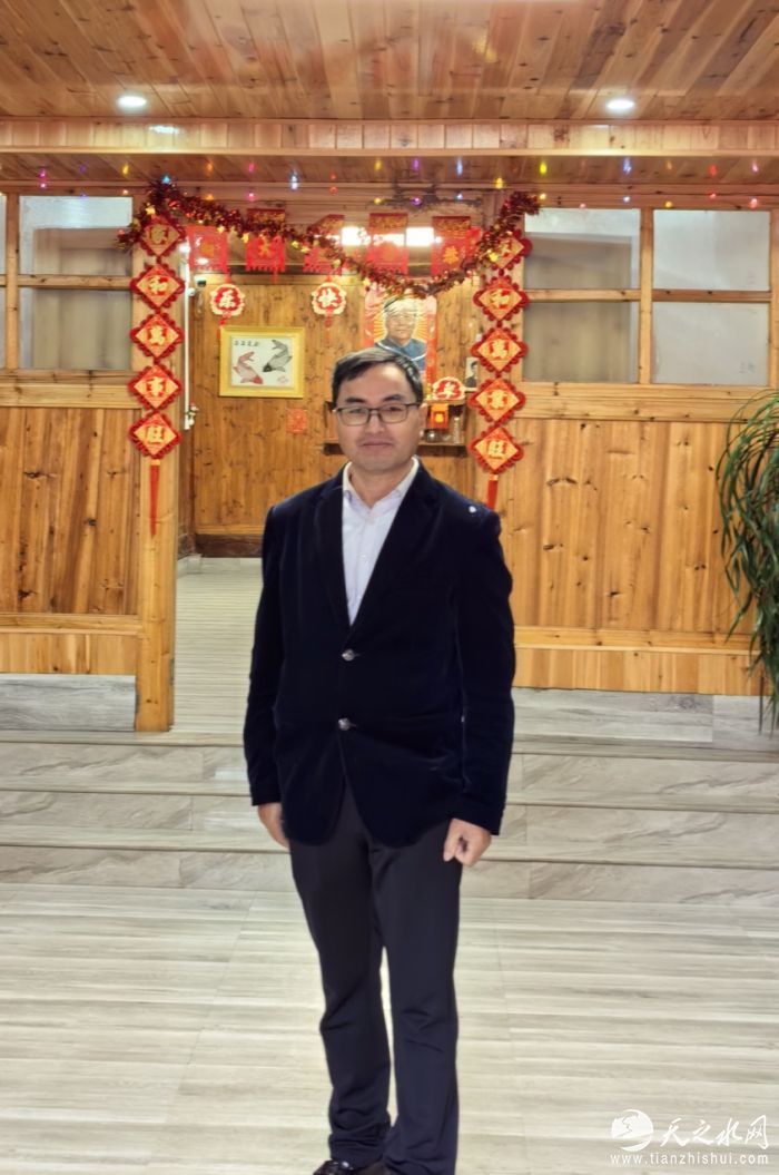 db1c665d189544b35b6c9744bf65e8bf